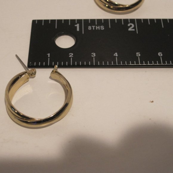 Gold Toned Earrings Crisscross Twist Latch Back Hoops For Pierced Ears - Picture 5 of 13